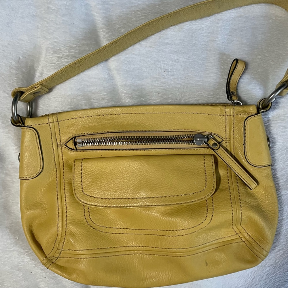 Beautiful small Fossil purse